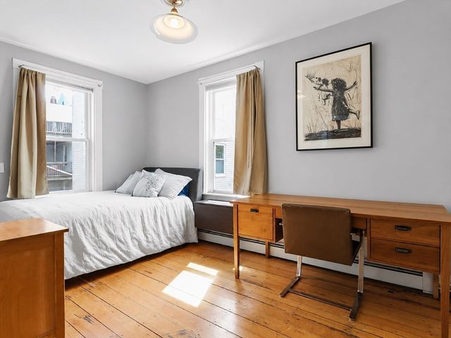 246 Cypress St 4, Brookline, MA 02445