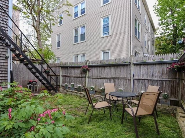 246 Cypress St 4, Brookline, MA 02445