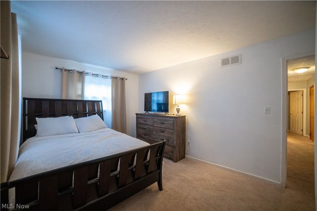 1491 Rowles Drive, Akron, OH 44313