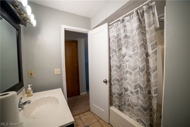 1491 Rowles Drive, Akron, OH 44313