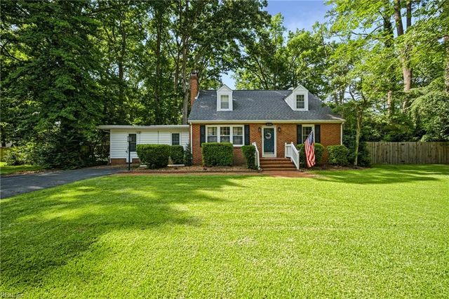 4104 Thalia DR, Virginia Beach, VA 23452