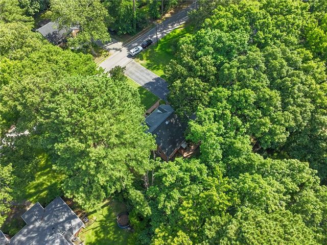 4104 Thalia DR, Virginia Beach, VA 23452