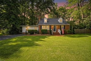 4104 Thalia DR, Virginia Beach, VA 23452
