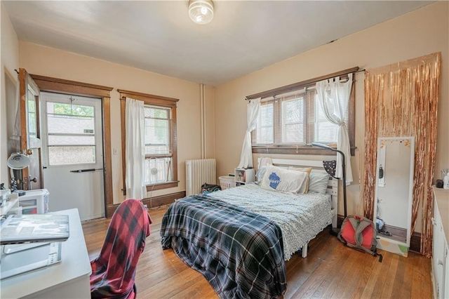 1010 S Farwell Street #1010, Eau Claire, WI 54701