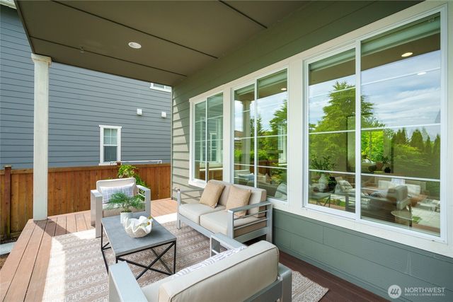 12140 173rd Place NE, Redmond, WA 98052