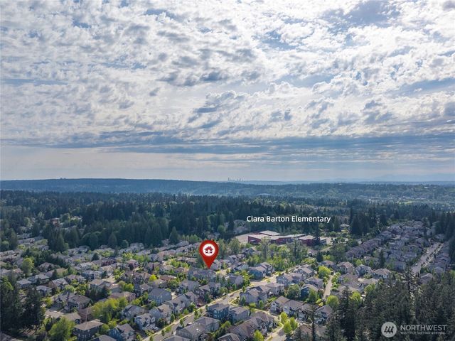 12140 173rd Place NE, Redmond, WA 98052