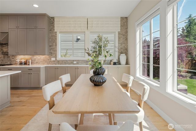 12140 173rd Place NE, Redmond, WA 98052