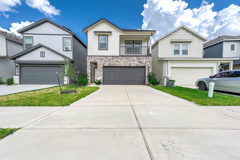 14963 Eagle Feather Drive, Houston, TX 77090