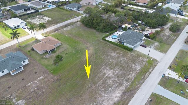 2816 NW 5th ST, Cape Coral, FL 33993