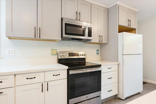 215 Moon Drive, Boulder Creek, CA 95006