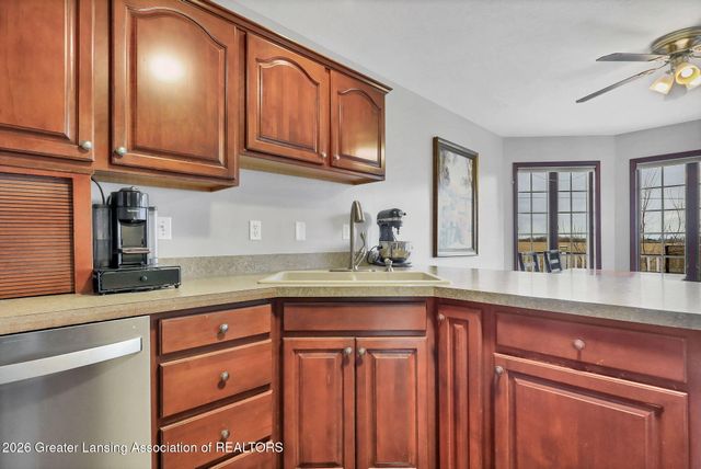 146 Canterbury Drive, Charlotte, MI 48813