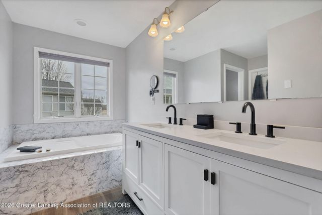 146 Canterbury Drive, Charlotte, MI 48813