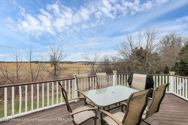 146 Canterbury Drive, Charlotte, MI 48813