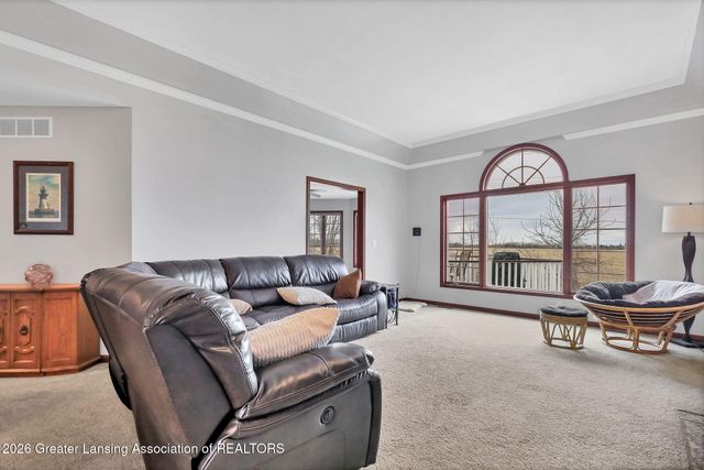 146 Canterbury Drive, Charlotte, MI 48813