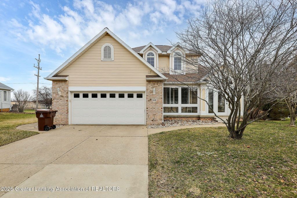 146 Canterbury Drive, Charlotte, MI 48813