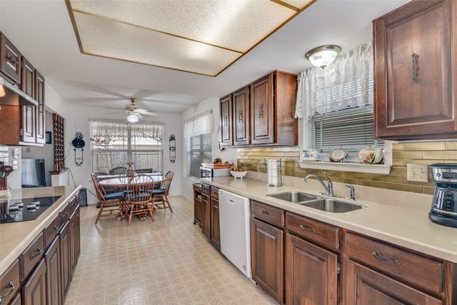 625 Perdido Drive, Garland, TX 75043