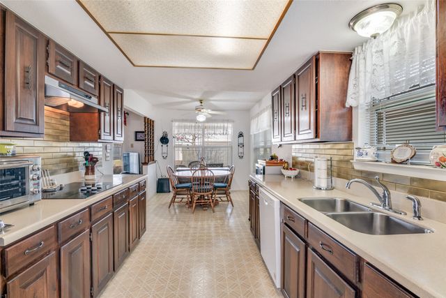 625 Perdido Drive, Garland, TX 75043