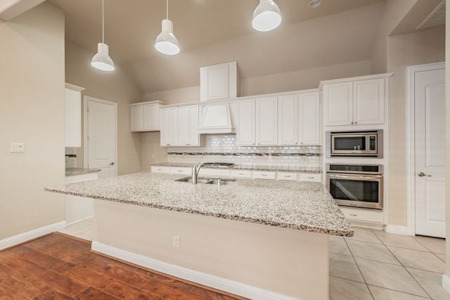 568 Enfield Drive, Frisco, TX 75036