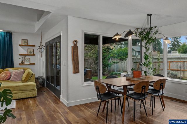 670 Palisades Dr SE, Salem, OR 97302