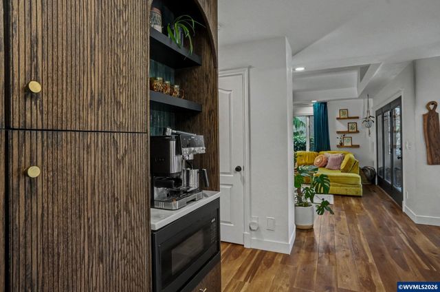 670 Palisades Dr SE, Salem, OR 97302