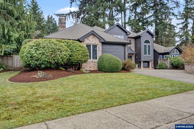 670 Palisades Dr SE, Salem, OR 97302