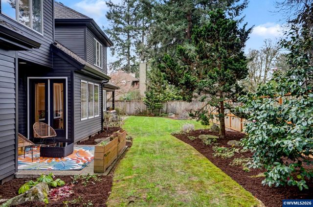 670 Palisades Dr SE, Salem, OR 97302