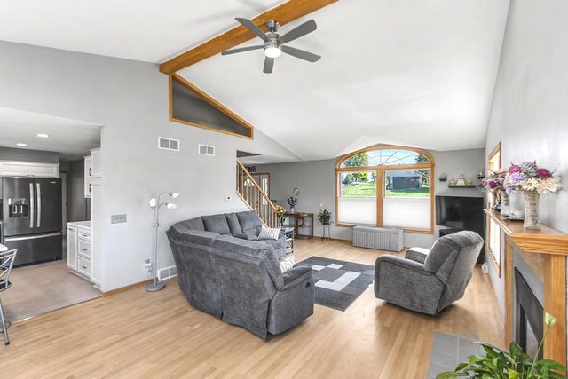 W14222 Selwood Drive, Prairie Du Sac, WI 53578
