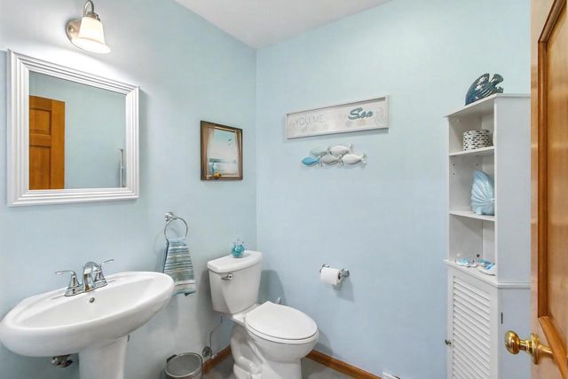 W14222 Selwood Drive, Prairie Du Sac, WI 53578