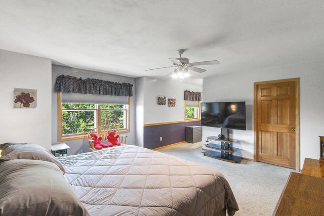 W14222 Selwood Drive, Prairie Du Sac, WI 53578