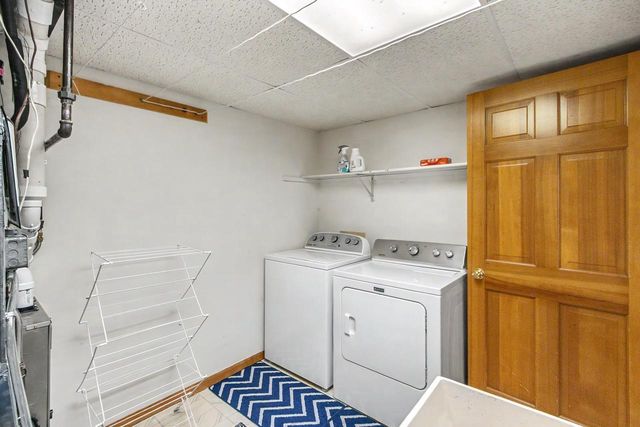 W14222 Selwood Drive, Prairie Du Sac, WI 53578