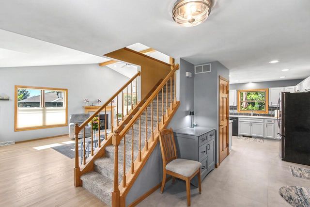 W14222 Selwood Drive, Prairie Du Sac, WI 53578