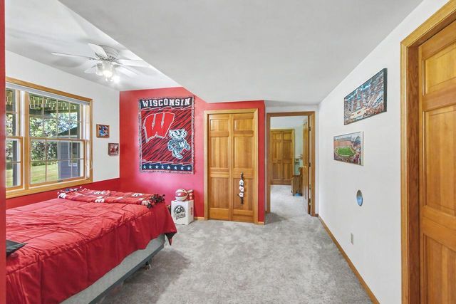 W14222 Selwood Drive, Prairie Du Sac, WI 53578