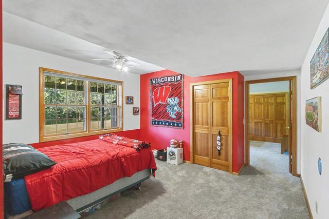 W14222 Selwood Drive, Prairie Du Sac, WI 53578