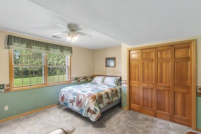 W14222 Selwood Drive, Prairie Du Sac, WI 53578