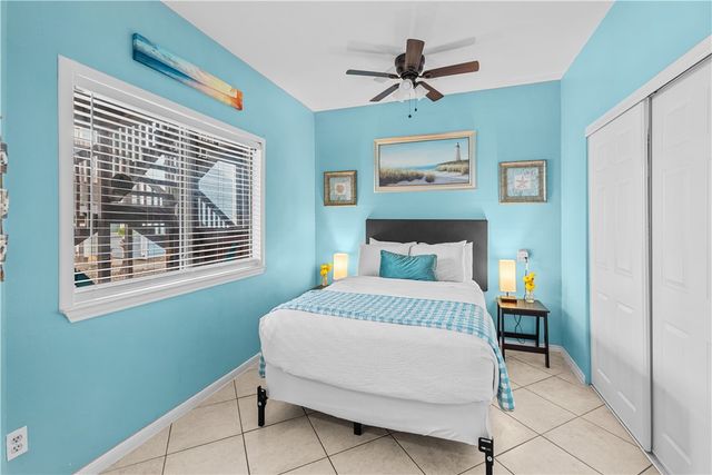 15010 Leeward Dr 104, Corpus Christi, TX 78418