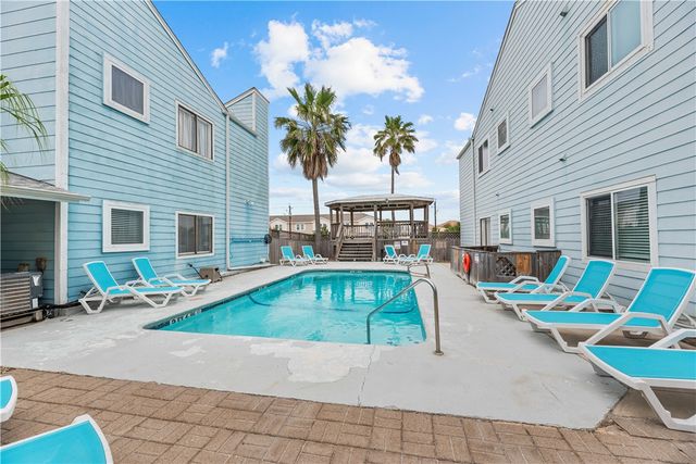 15010 Leeward Dr 104, Corpus Christi, TX 78418