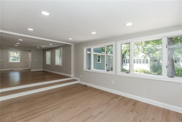 1855 Old Louisquissett Pike, Lincoln, RI 02865