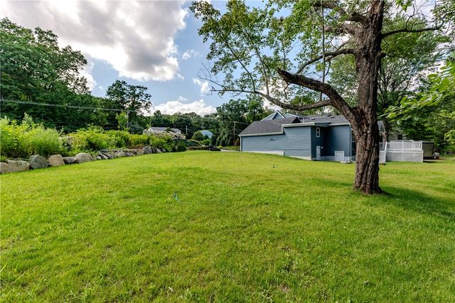 1855 Old Louisquissett Pike, Lincoln, RI 02865
