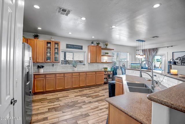 23183 N 106TH Drive, Peoria, AZ 85383