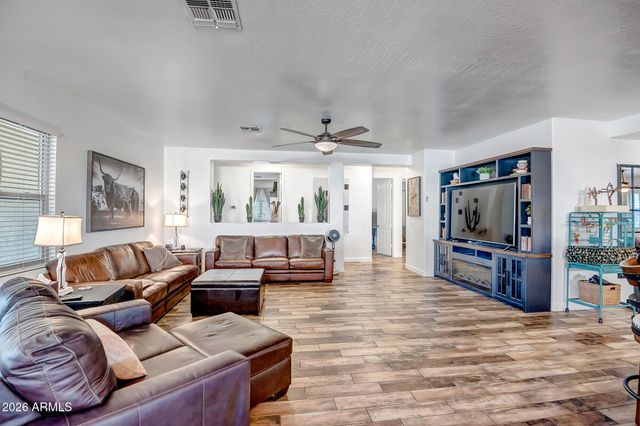 23183 N 106TH Drive, Peoria, AZ 85383