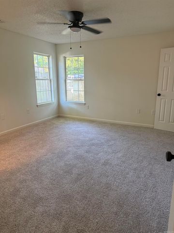 1438 David Lee, Haskell, AR 72015
