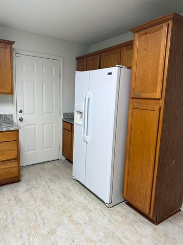 1438 David Lee, Haskell, AR 72015