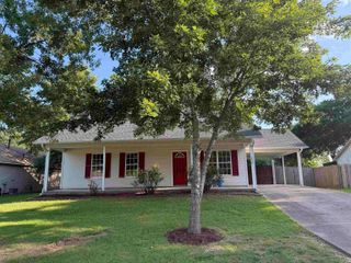 1438 David Lee, Haskell, AR 72015
