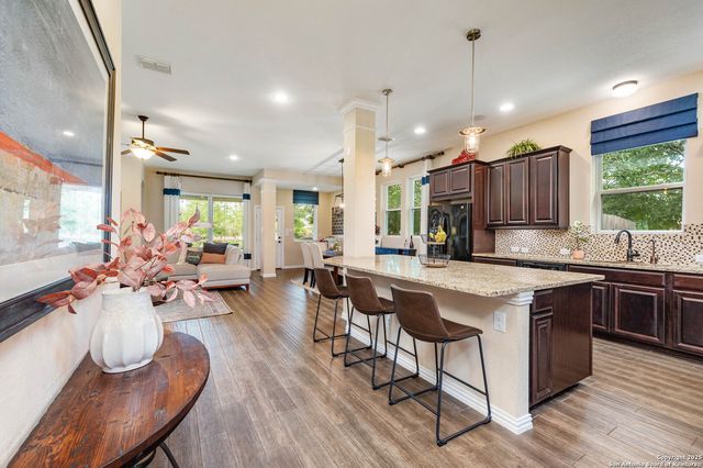 8921 Vine Leaf, Schertz, TX 78154