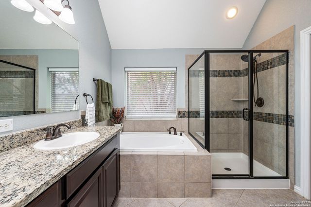 8921 Vine Leaf, Schertz, TX 78154