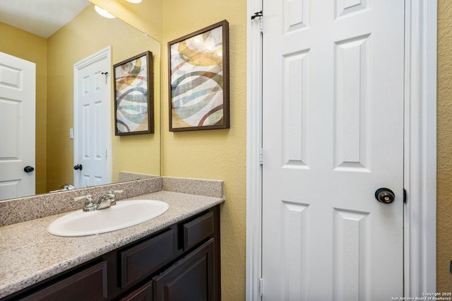 8921 Vine Leaf, Schertz, TX 78154