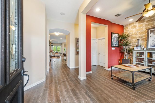 8921 Vine Leaf, Schertz, TX 78154