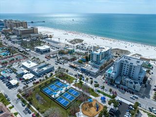 15 AVALON STREET 303, Clearwater Beach, FL 33767