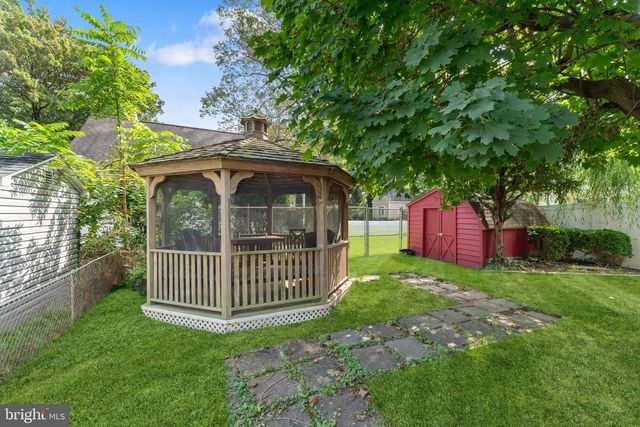 1215 DORCHESTER AVE, Baltimore, MD 21207