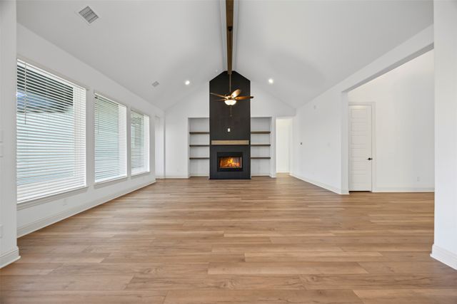 161 Aria Drive, Waxahachie, TX 75165